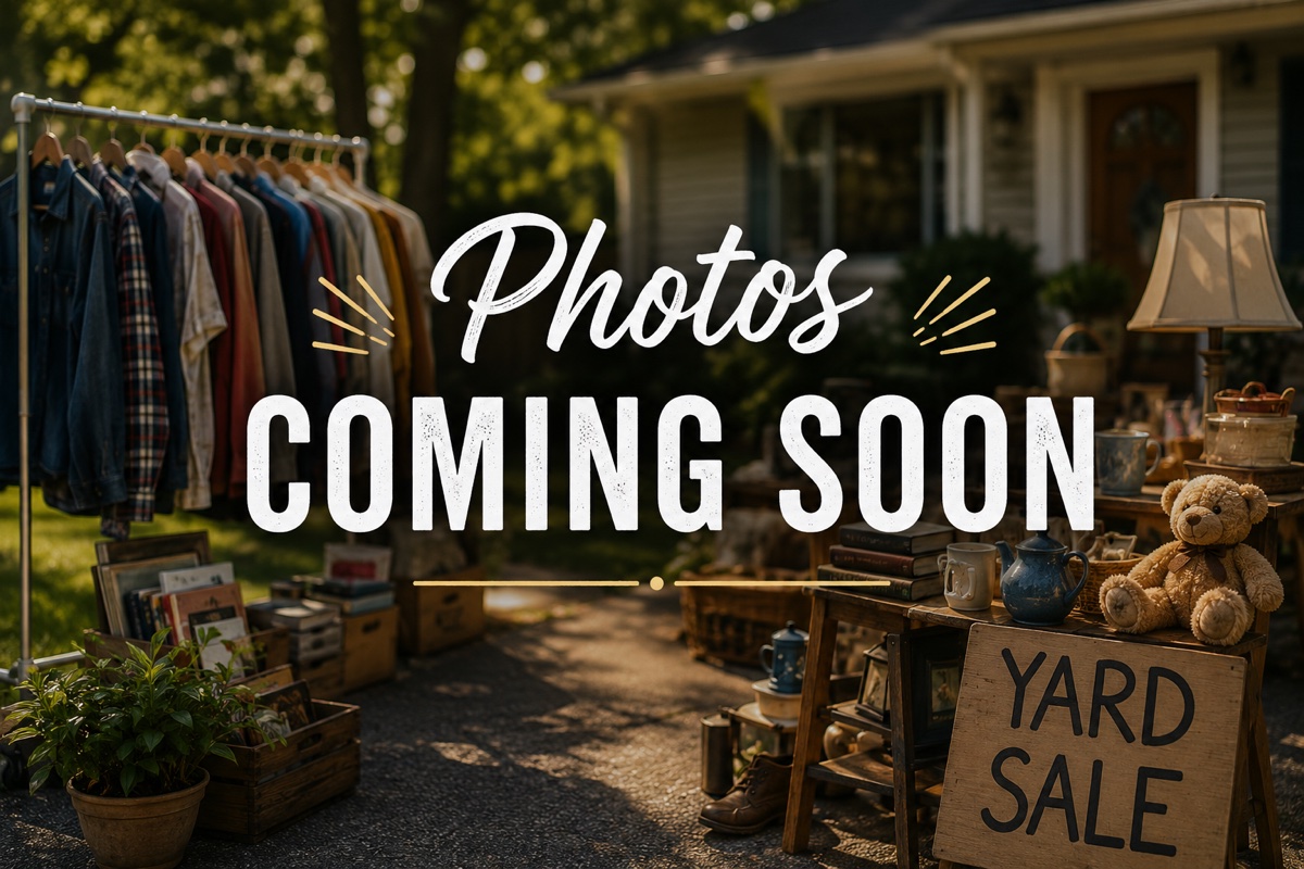 Yard Sale: Small yard sale in Lapoint, UT